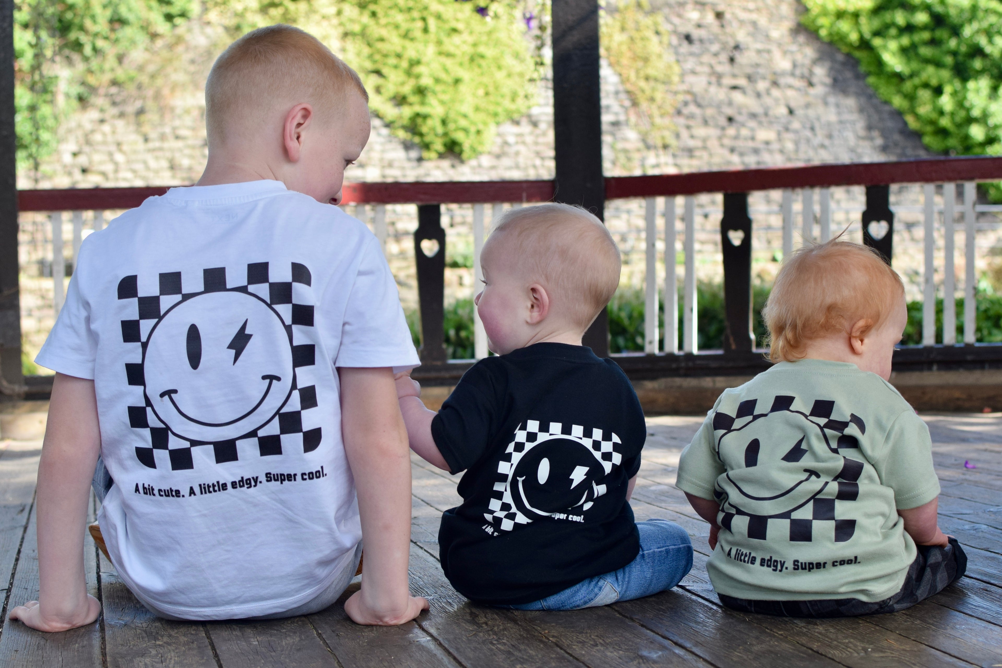 SUPER COOL T-Shirt